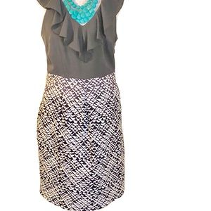 Mixed print dress, mid thigh, 35in, scalloped neck